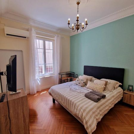 Rivoli Seaside Apartment ニース エクステリア 写真