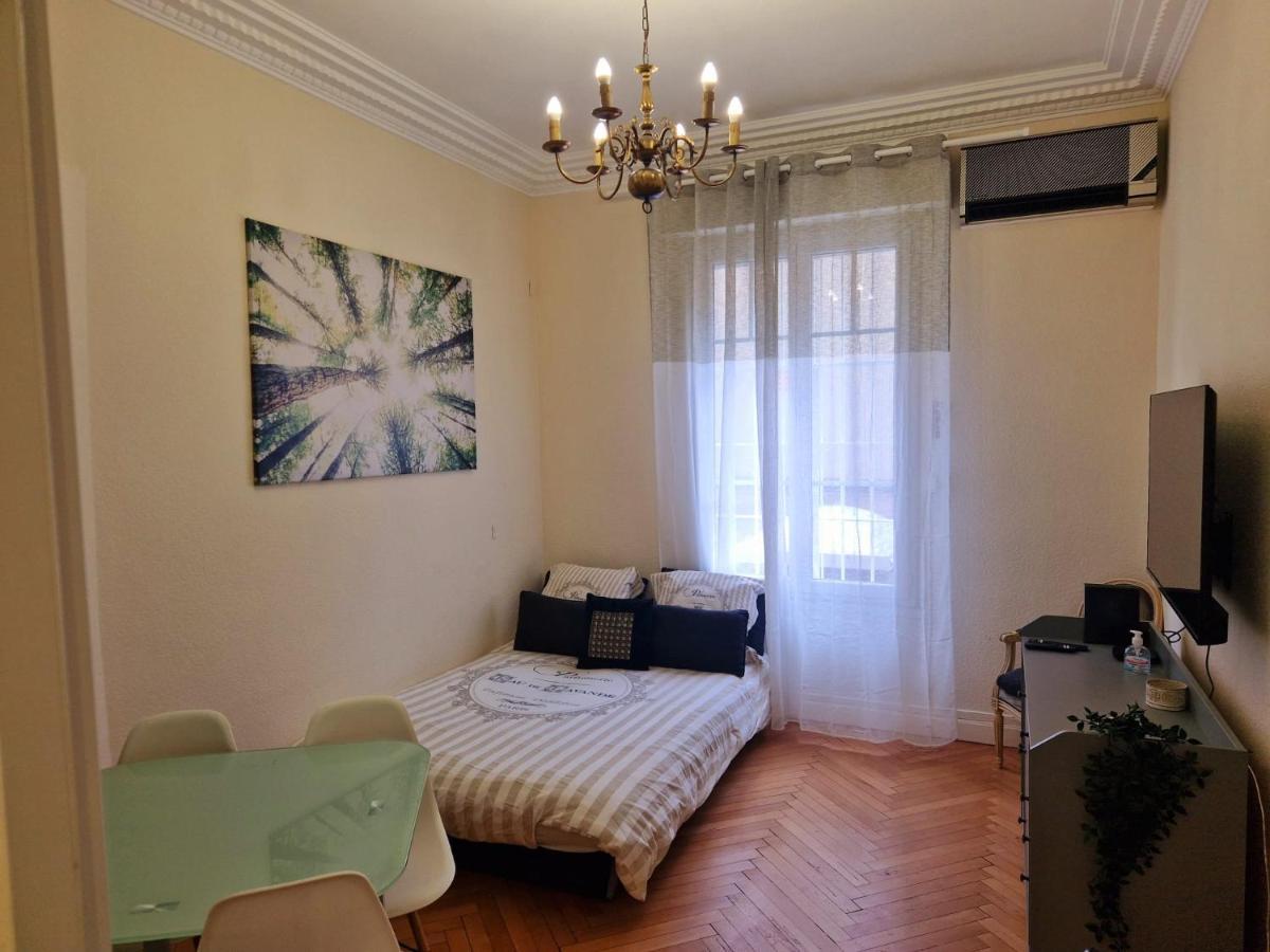 Rivoli Seaside Apartment ニース エクステリア 写真